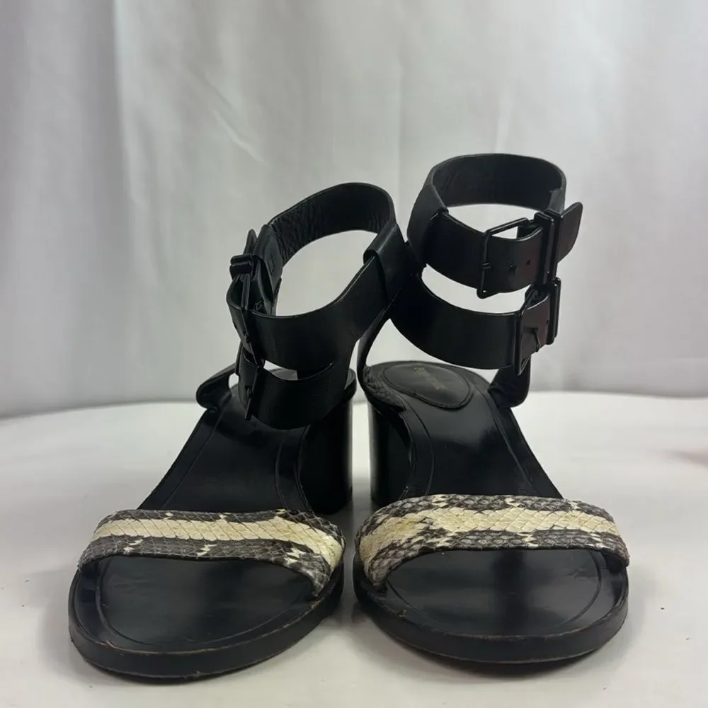 Pour la Victoire‎ Dagney Double-Buckle City Sandal